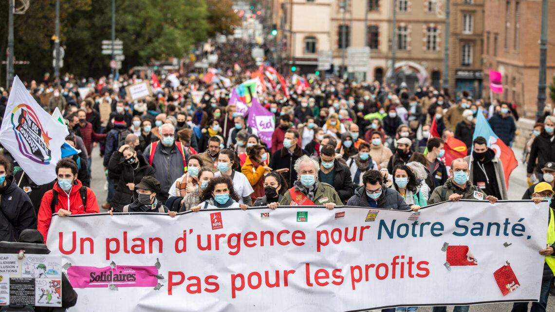 «Un plan d&rsquo;urgence pour notre santé» : plusieurs milliers de personnes rassemblées à Toulouse