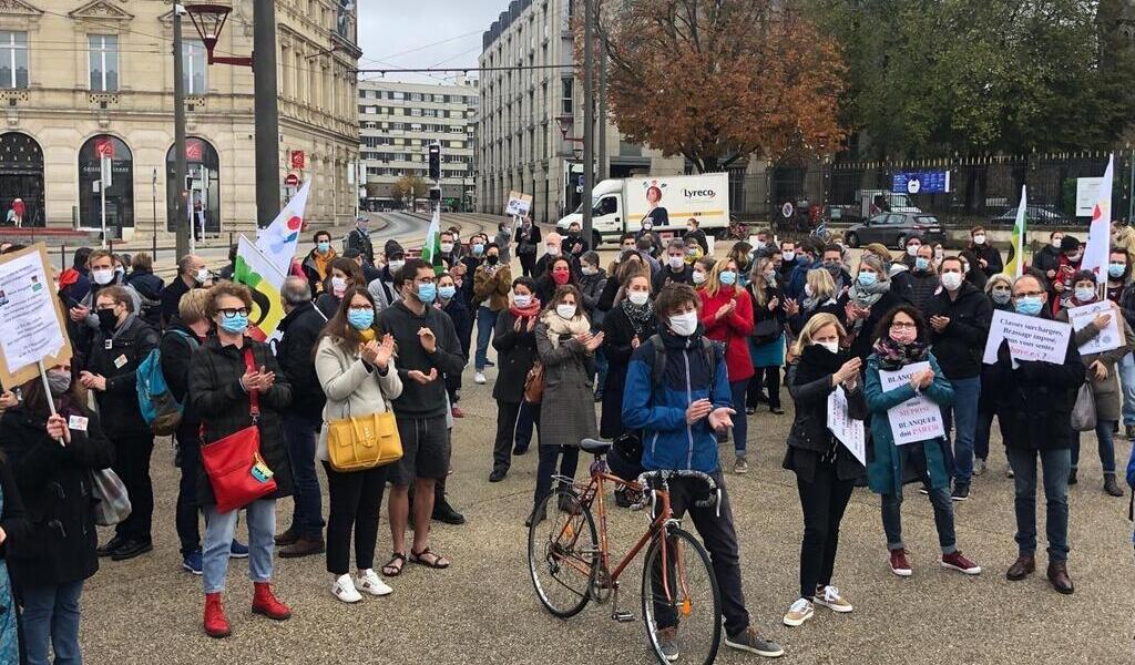 VIDÉO. Grève des enseignants : des rassemblements dans l’Ouest et quelques incidents