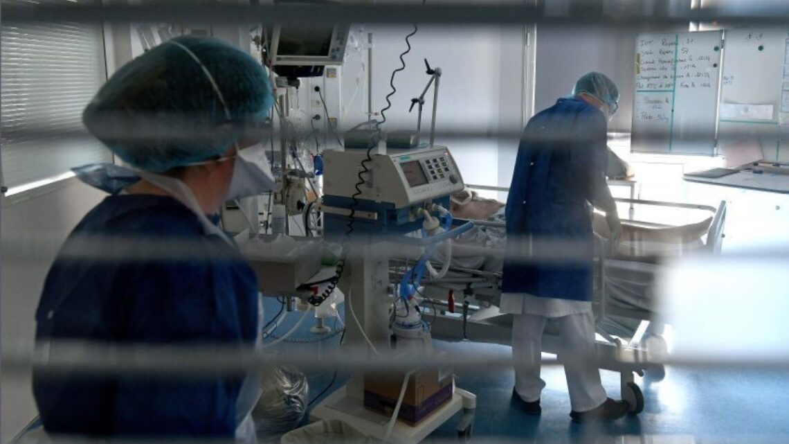 Covid-19 : cluster au CHU de Rennes, des dizaines de soignants et patients contaminés